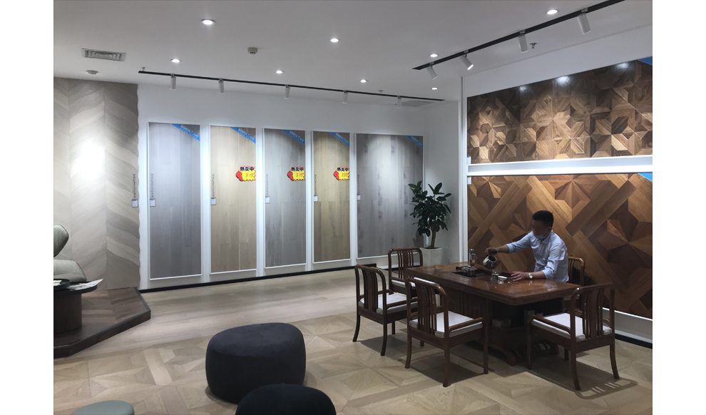 240㎡門(mén)店實(shí)景展示